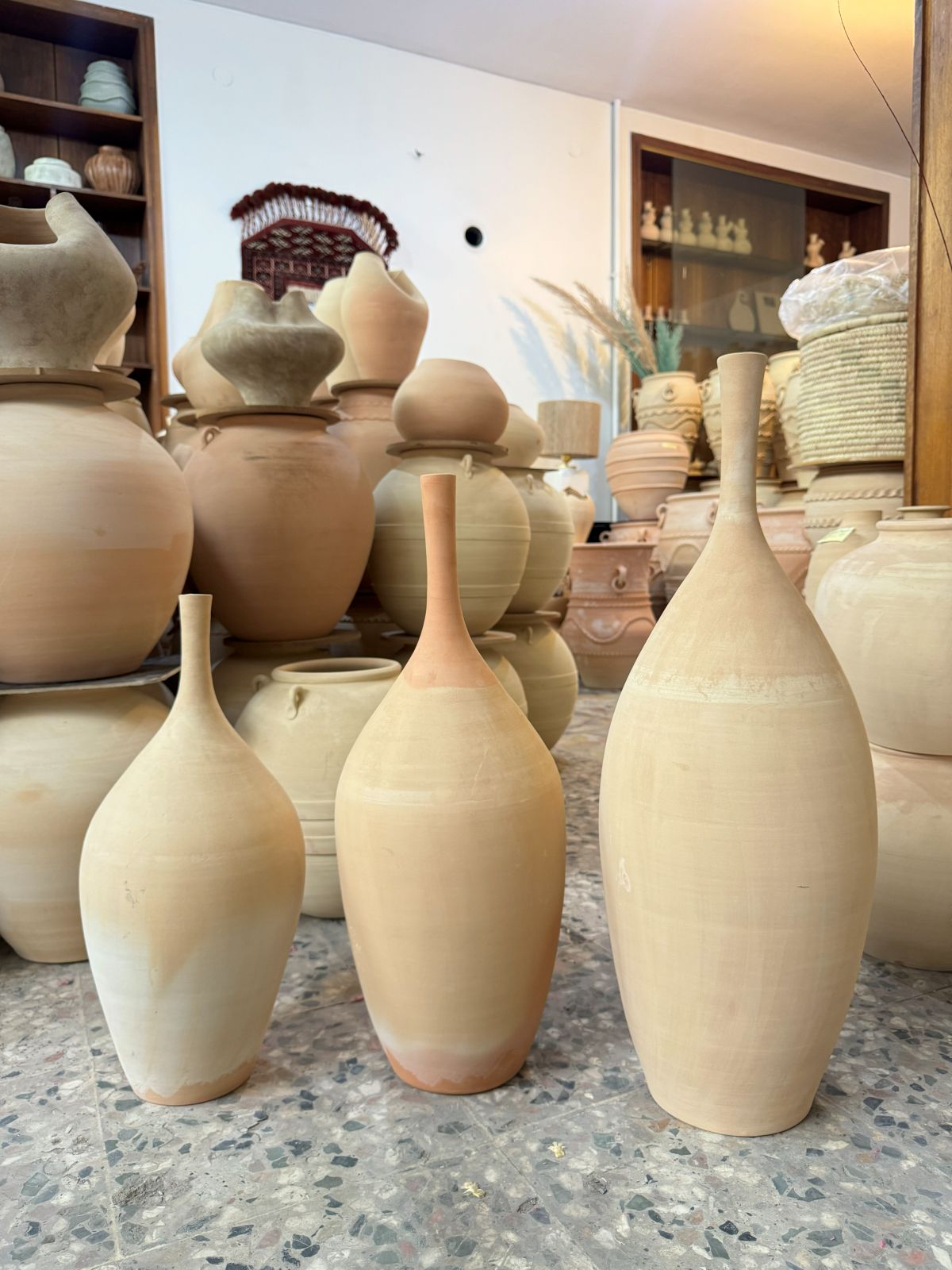 گلدان سوزنی هلالی