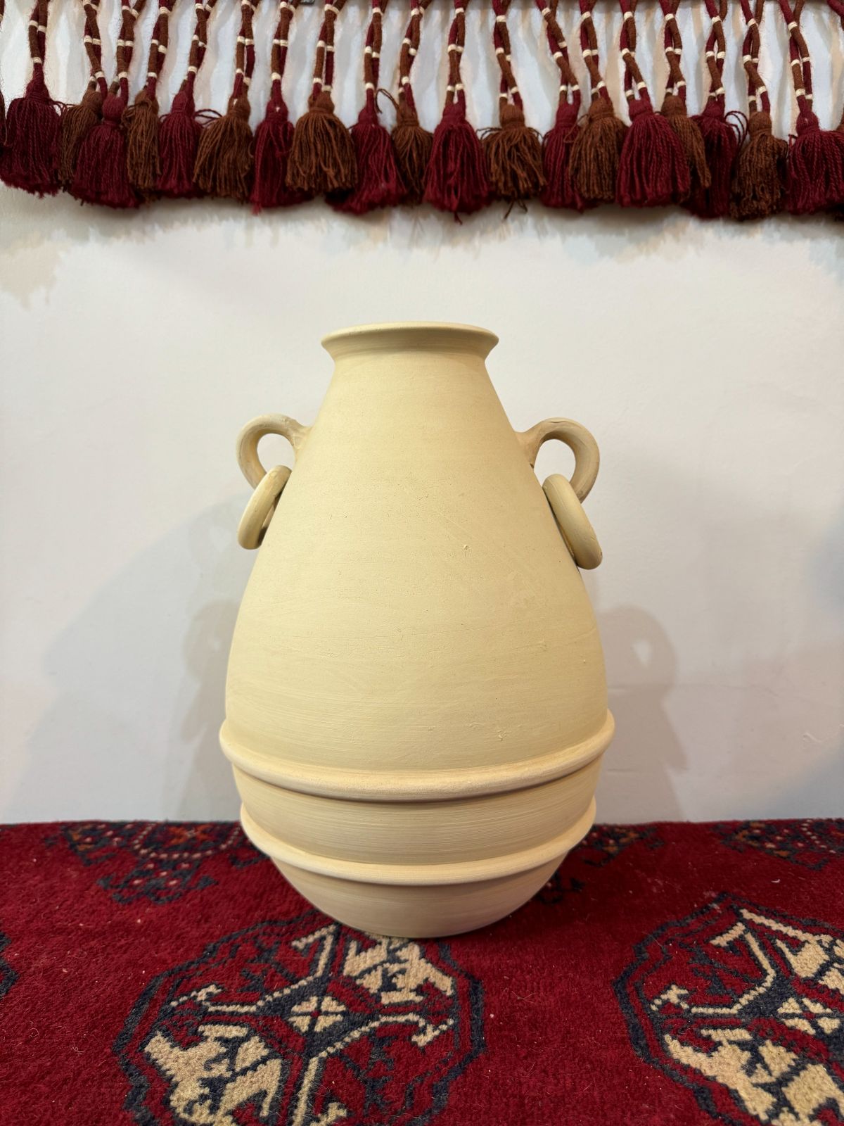 دهانه باریک گوشواره دار
