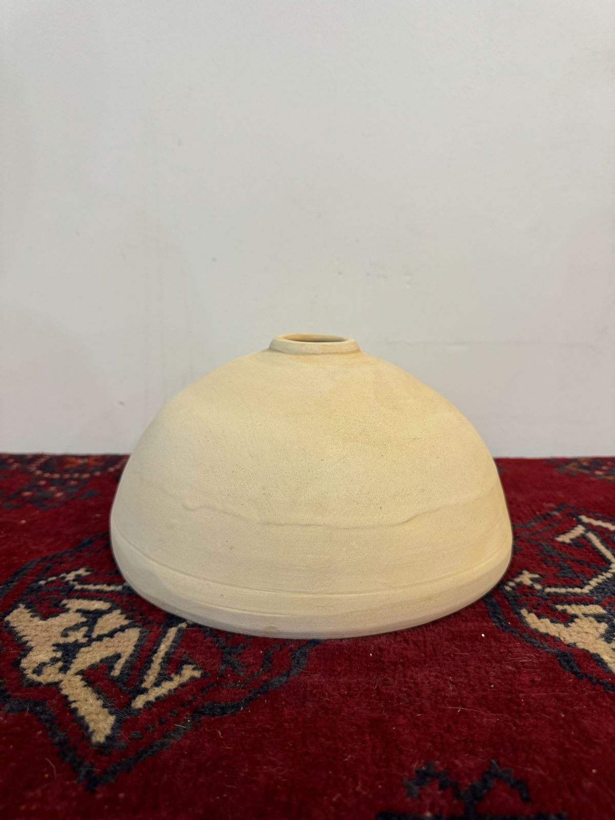 نیم گرد خوابیده کوچک