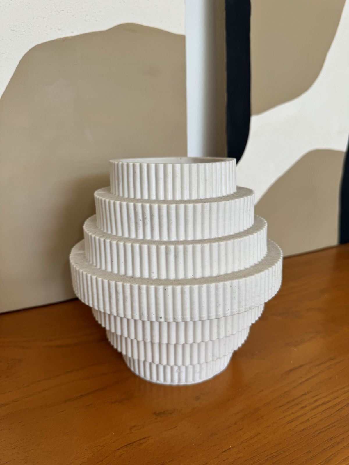 گلدان شیاردار پله ای